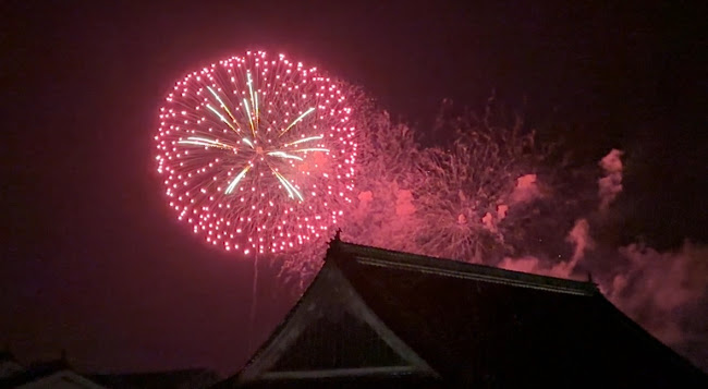 コロナに負けず、萩の夏は花火大会