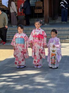 七五三を迎える女の子達