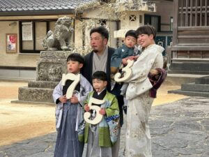 仲良し家族の３兄弟の七五三