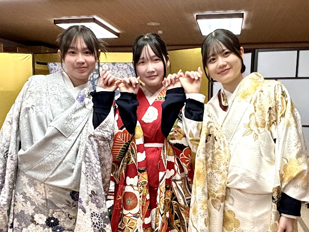 気に入った振袖を着て記念撮影