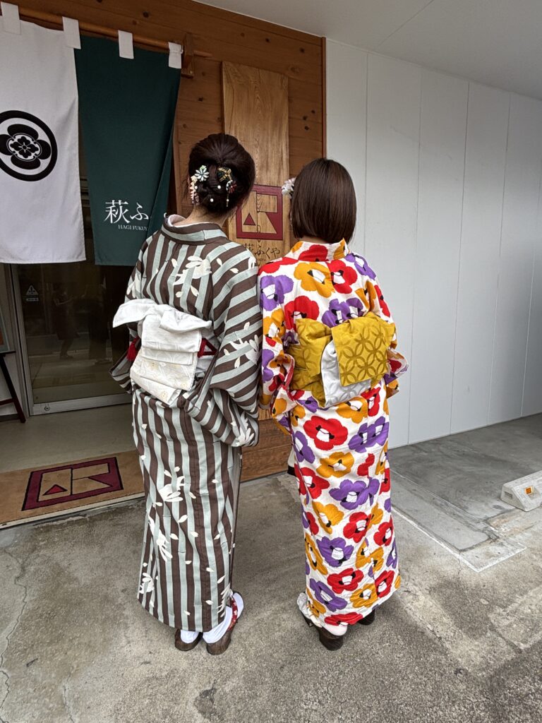 浴衣姿の後ろ姿