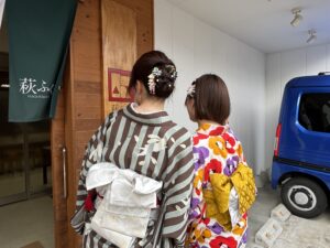 浴衣姿のお嬢さん