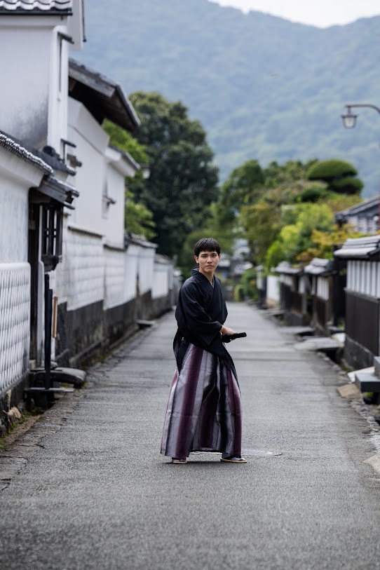 城下町で幕末志士を演じる
