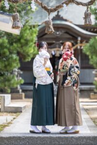狐の面を被った幕末志士の女の子